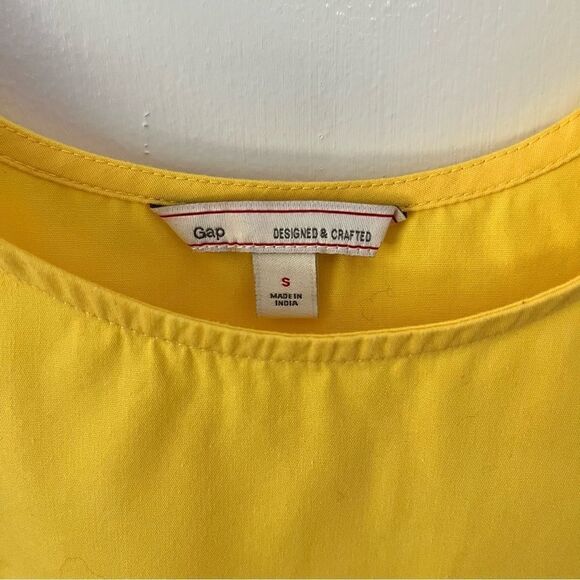 Gap Sunny Tank Cutout Circle Design at Hem Bright Yellow Size Small - Picture 3 of 8
